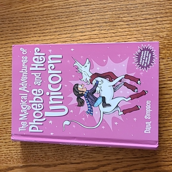 Phoebe and Her Unicorn Adventure Books, bundle 14 books, by Dana Simpson - Picture 7 of 16